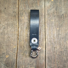 Load image into Gallery viewer, Horween Leather Snap keychain with shackle - Caliber Leather Company