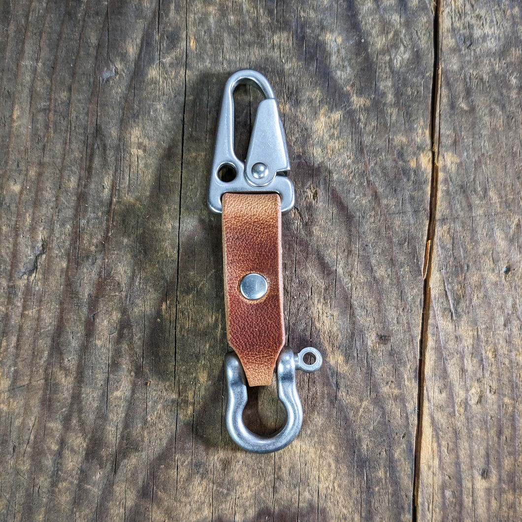 Small Shackle Keychain with Brass Clip - Caliber Leather Company