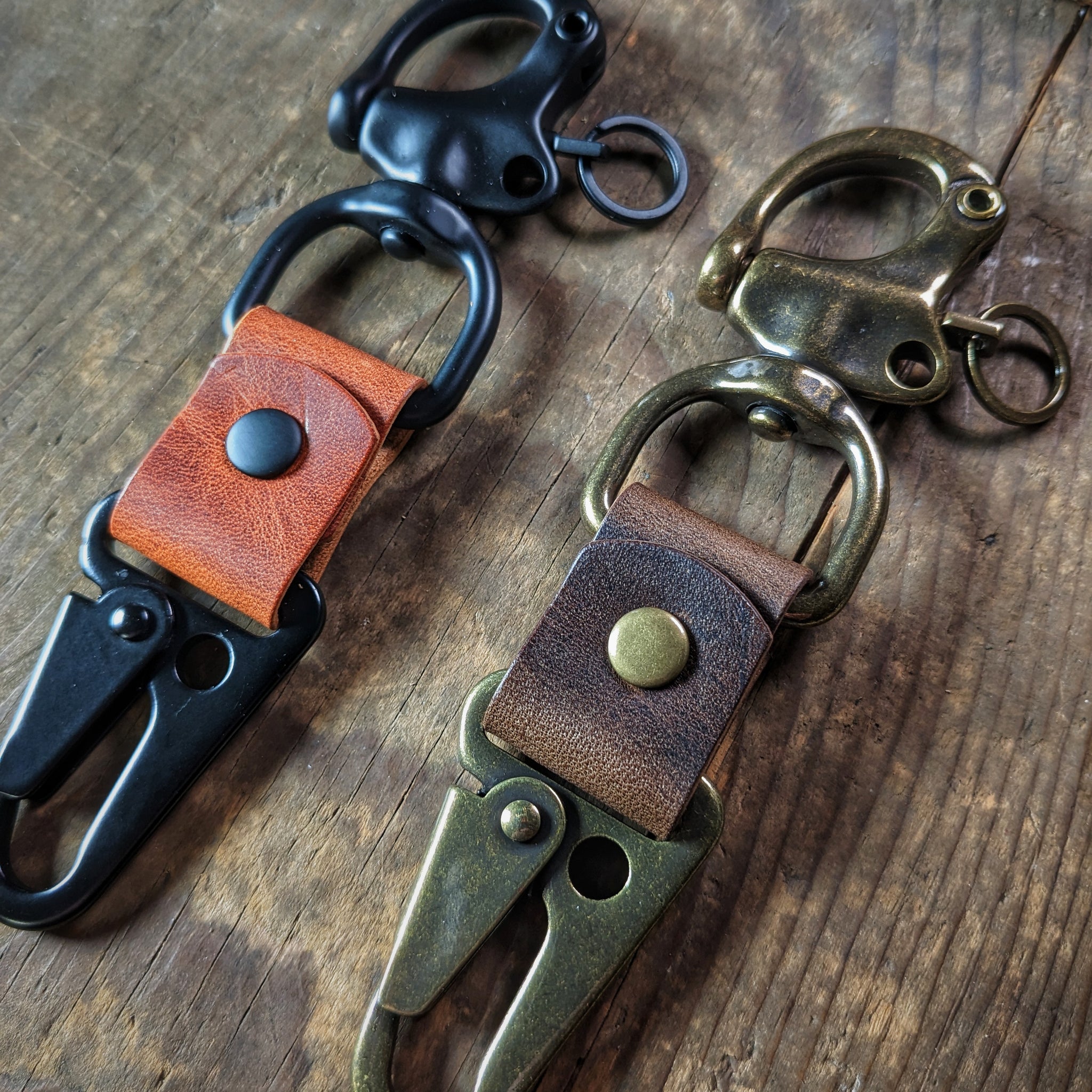 Caliber Leather Company Spring Mount Loop Japanese Fish Hook Horween  Leather Personalized Keychain Antique Brass / Brown Nut, Keychain Hooks 